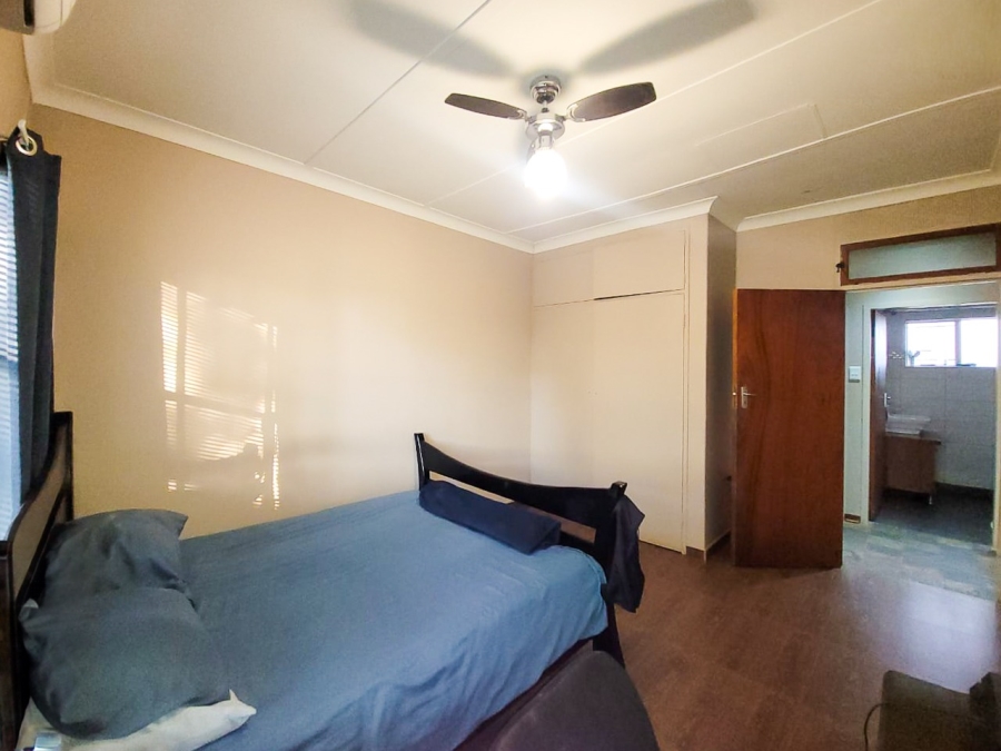 6 Bedroom Property for Sale in Baillie Park North West